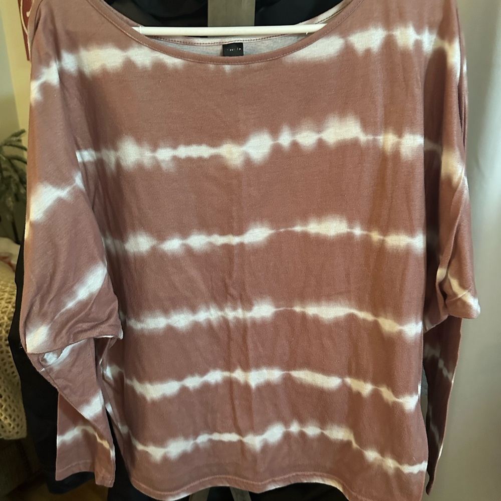 SHEIN Long Sleeve Tie-Dye Top in Brown and White